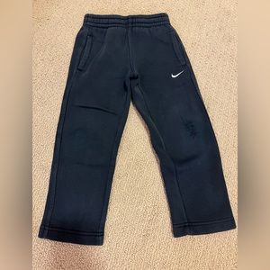 Navy blue Nike sweatpants size 4